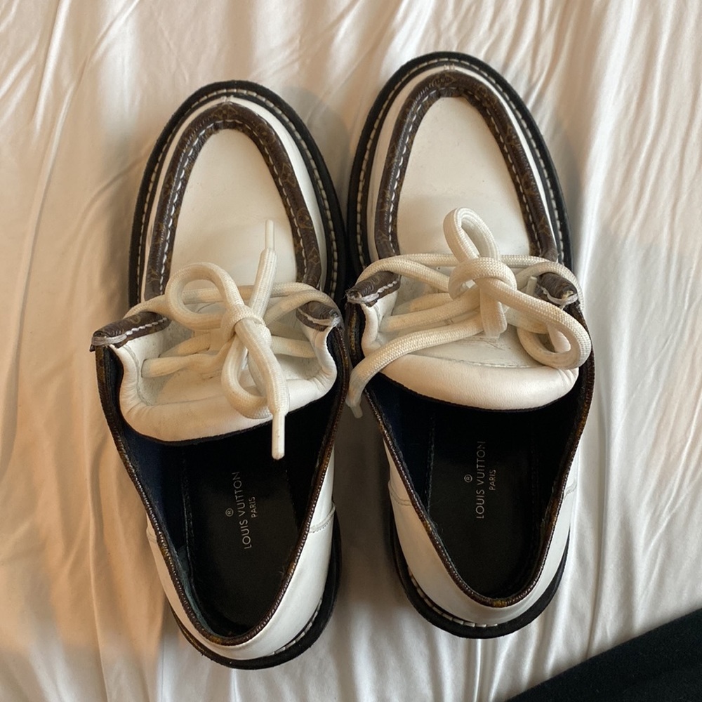 COPY - Barely worn, LV, platform loafers. - Picture 5 of 5